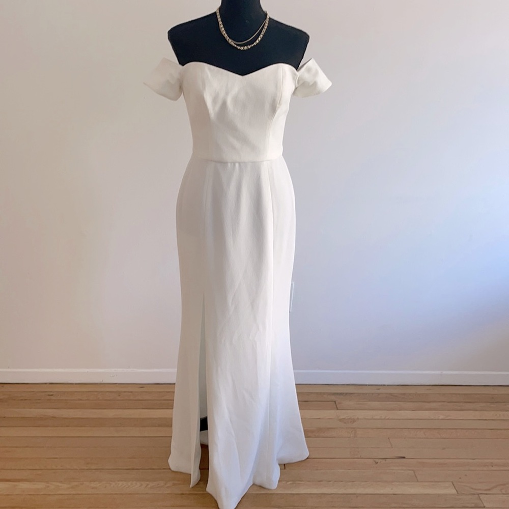 Dress the Population. S. White off shoulder